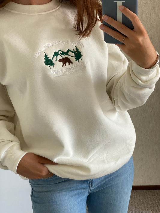 SWEATER Mountains